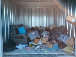 10 x 10 storage unit in Swartz Creek, MI