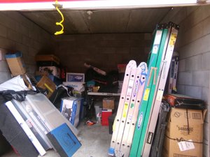 10 x 10 storage unit in Jacksonville, FL