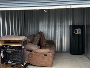 10 x 10 storage unit in Waterloo, IA