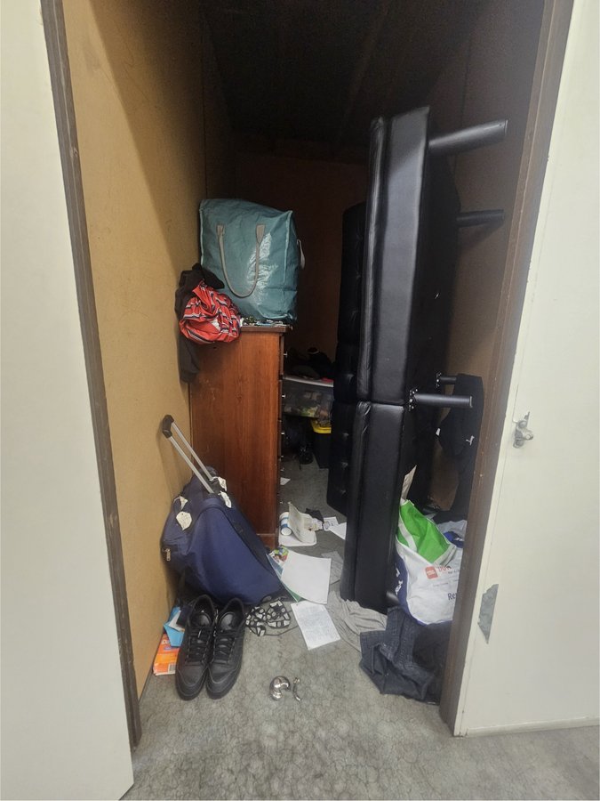 5 x 10 storage unit in Everett, WA