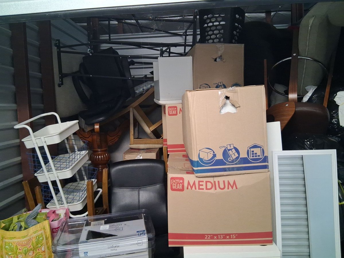 10 x 10 storage unit in San Antonio, TX