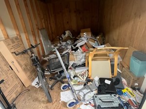 10 x 15 storage unit in San Diego, CA