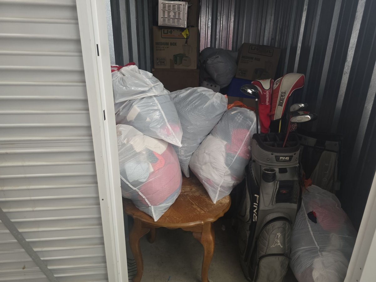 5 x 10 storage unit in Mason, OH