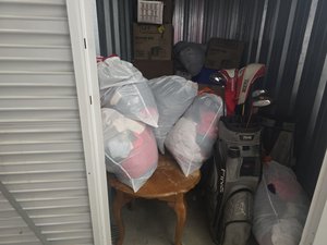 5 x 10 storage unit in Mason, OH
