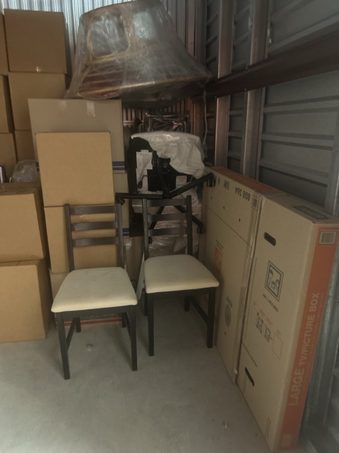 10 x 10 storage unit in Houston, TX