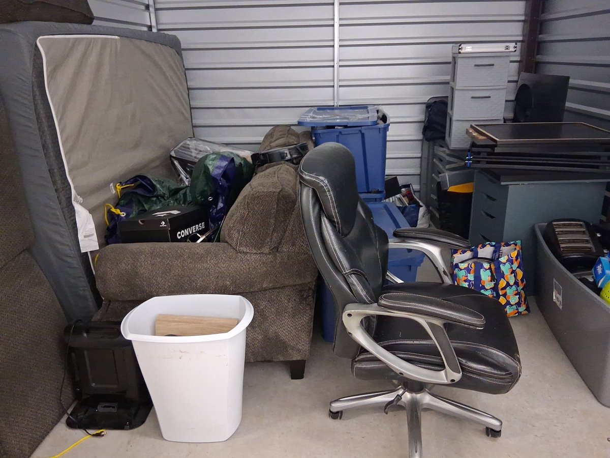 10 x 10 storage unit in San Antonio, TX