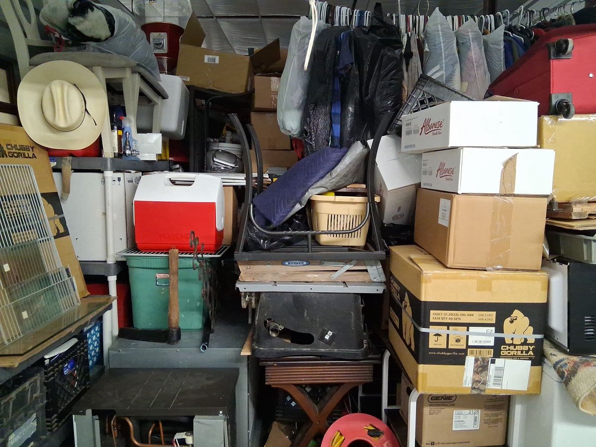 10 x 15 storage unit in San Antonio, TX