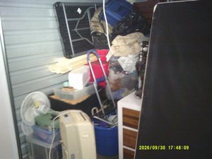 10 x 10 storage unit in Peoria, AZ