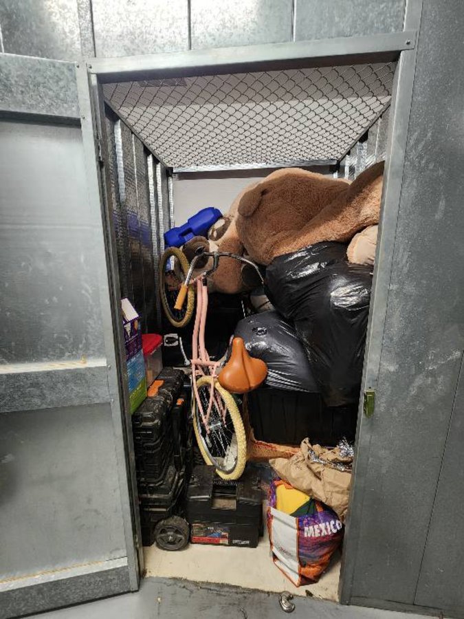 5 x 6 storage unit in Anaheim, CA