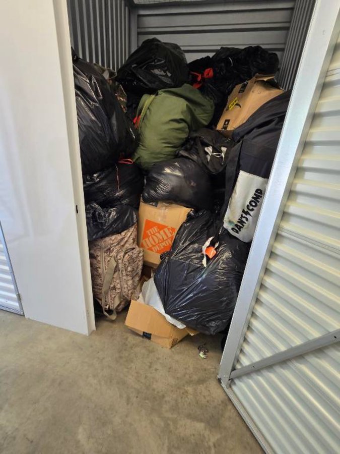5 x 5 storage unit in Stafford, VA