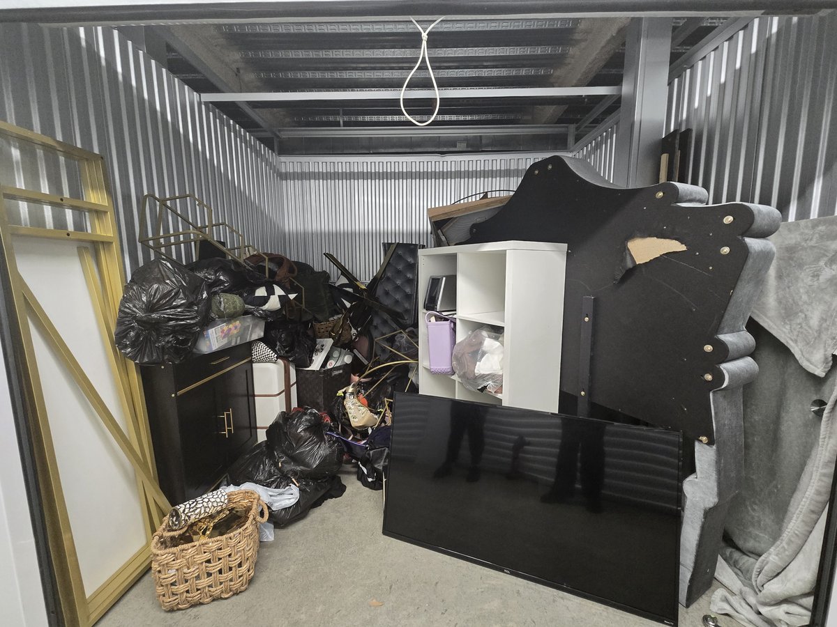 10 x 10 storage unit in Metairie, LA