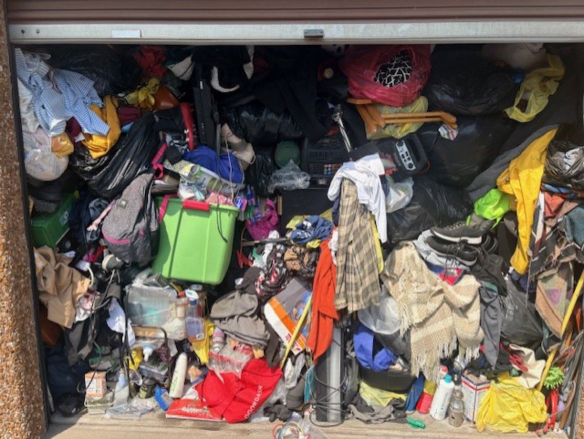 10 x 10 storage unit in Lincoln, NE