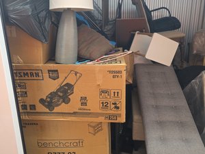 10 x 10 storage unit in Raleigh, NC