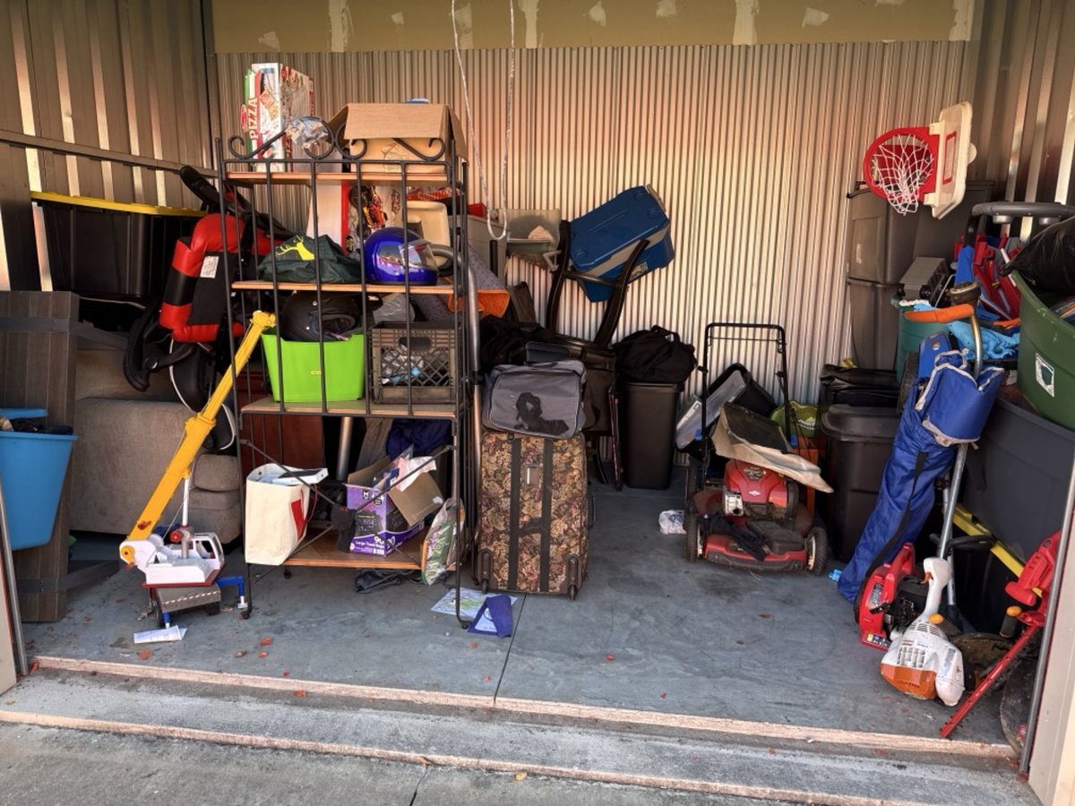 15 x 10 storage unit in Raleigh, NC