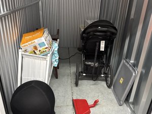 5 x 10 storage unit in Raleigh, NC