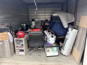 10 x 15 storage unit in Lincoln, NE