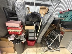 10 x 10 storage unit in Monroe, NC