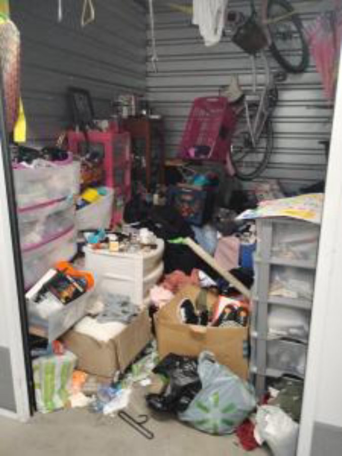 10 x 10 storage unit in Lakeside, CA
