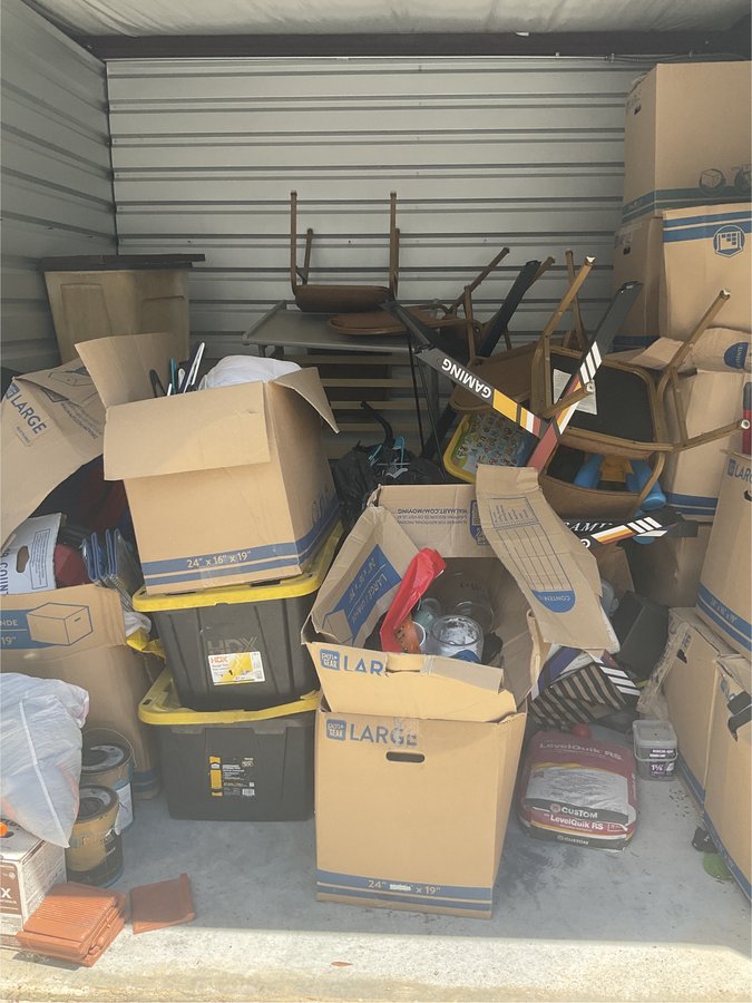 10 x 10 storage unit in Davenport, FL