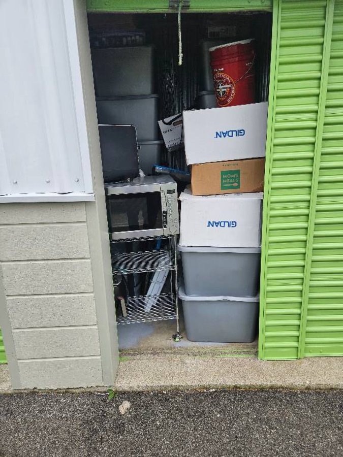 5 x 5 storage unit in Indianapolis, IN