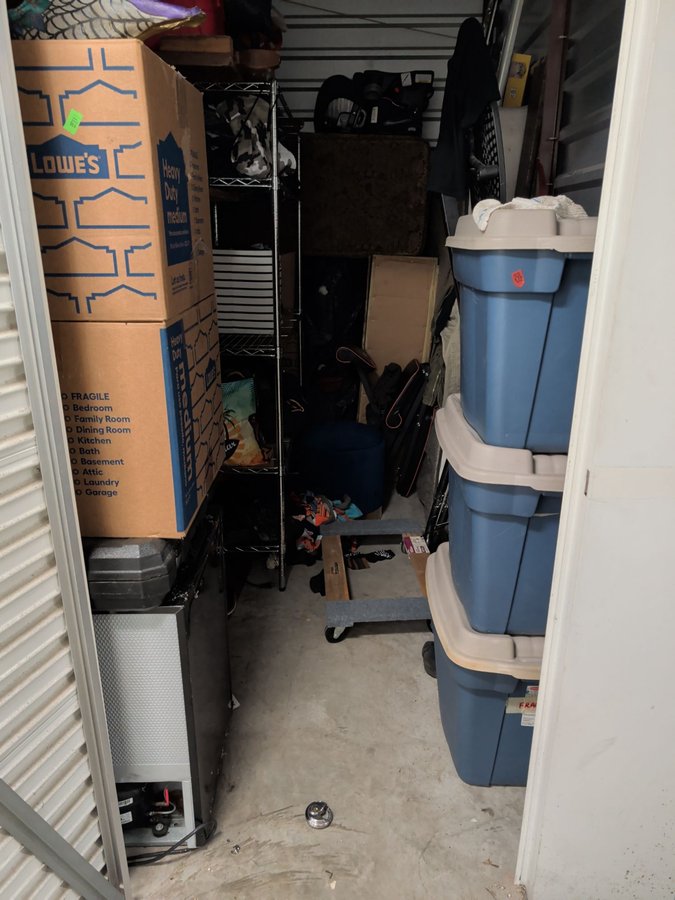 5 x 10 storage unit in Tampa, FL
