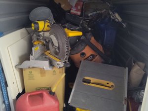 5 x 10 storage unit in Tampa, FL