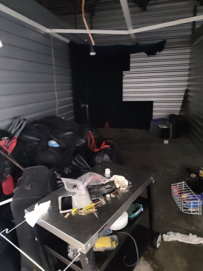 10 x 20 storage unit in Tampa, FL