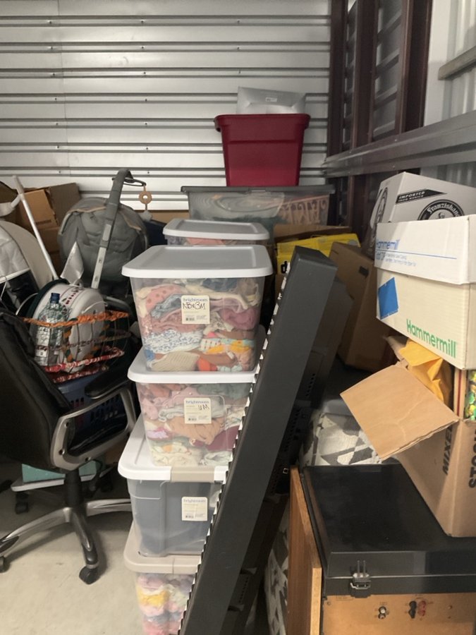 10 x 10 storage unit in Fishers, IN