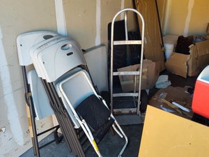 10 x 15 storage unit in Tampa, FL