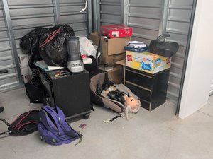 10 x 7 storage unit in Laveen, AZ