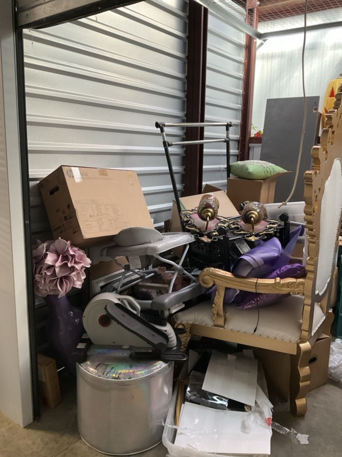10 x 10 storage unit in Noblesville, IN