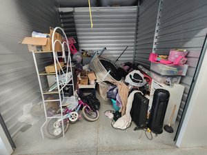10 x 10 storage unit in Lakeland, FL