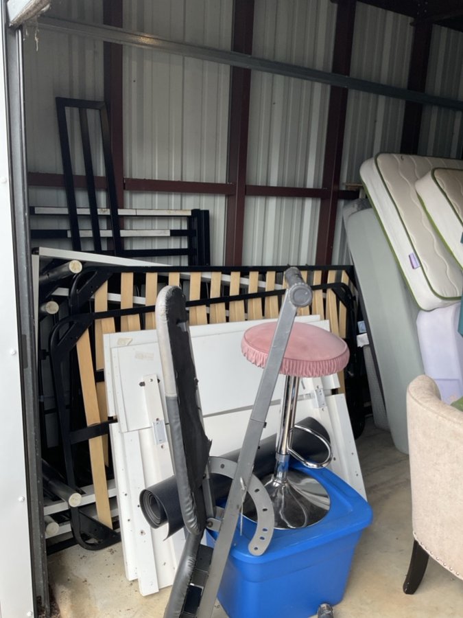 15 x 15 storage unit in North Port, FL