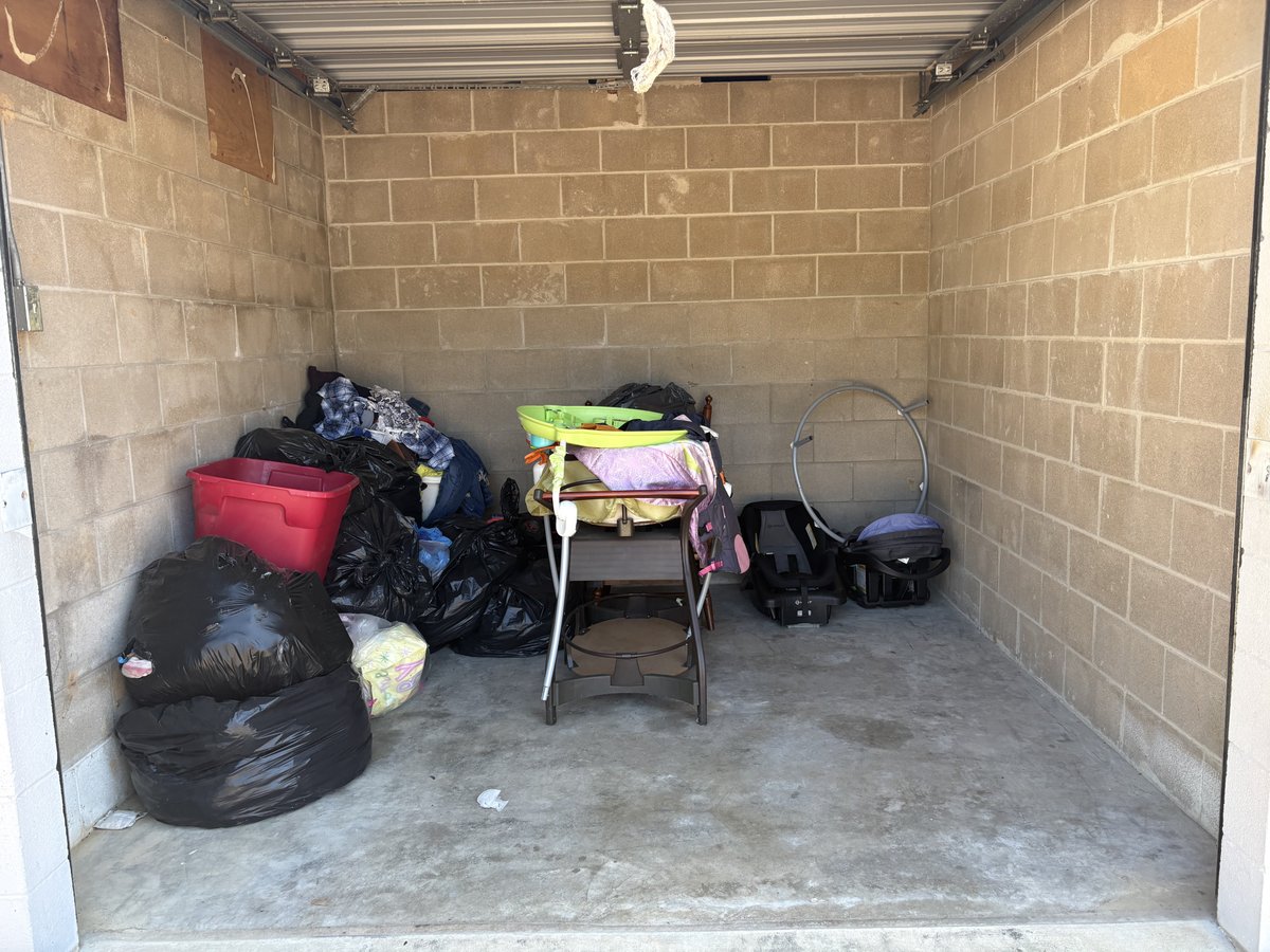 10 x 10 storage unit in Hot Springs Village, AR