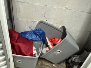 2 x 5 storage unit in Elizabeth, NJ