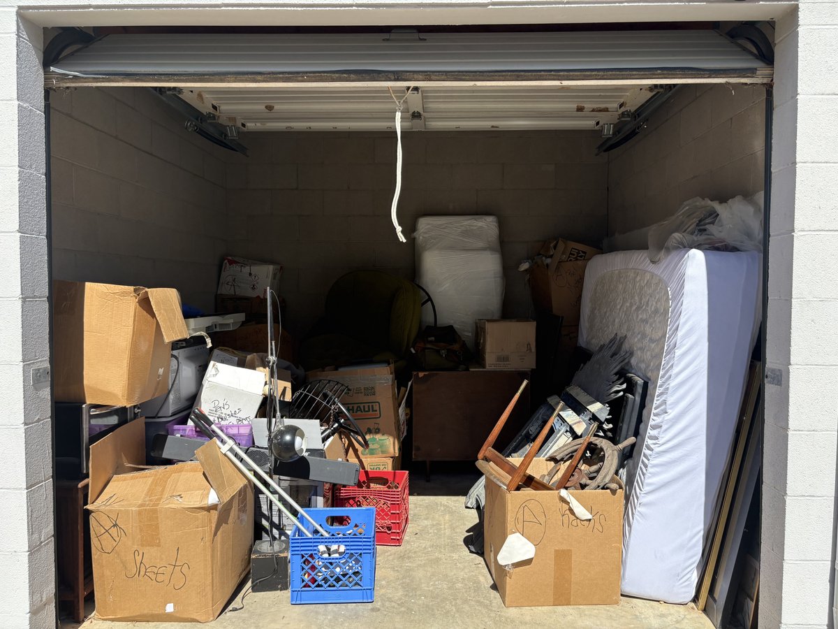 10 x 10 storage unit in Hot Springs Village, AR