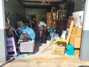 10 x 15 storage unit in Covington, GA