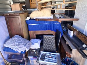 10 x 15 storage unit in Lancaster, CA