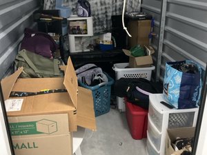 5 x 10 storage unit in Englewood, FL