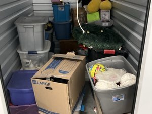 5 x 10 storage unit in Englewood, FL