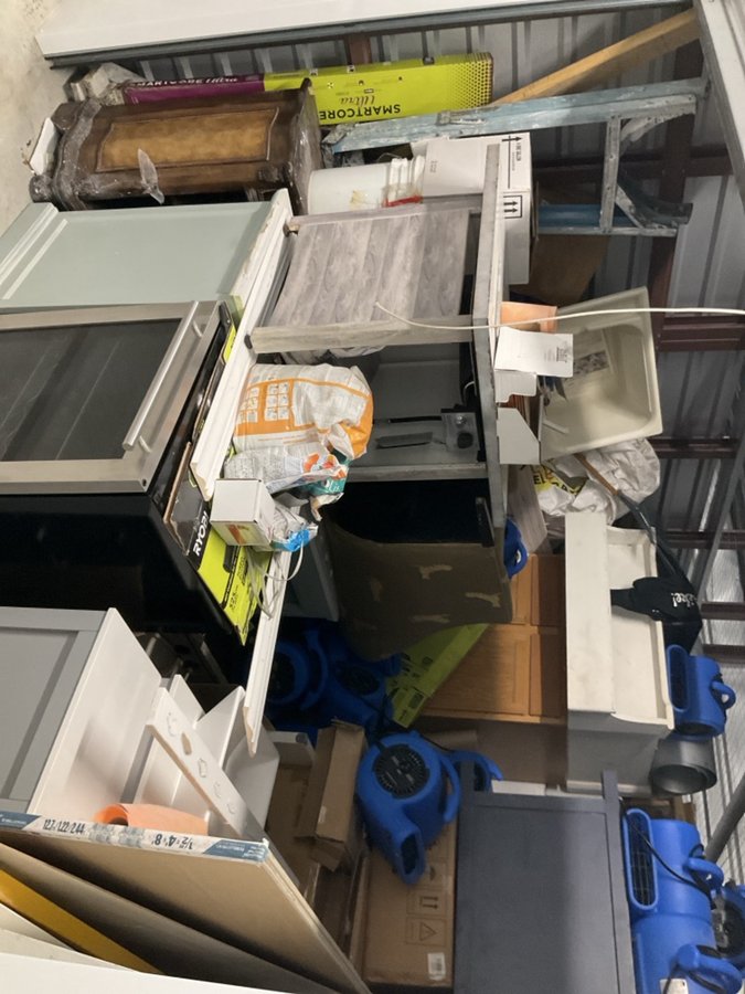 10 x 15 storage unit in Englewood, FL