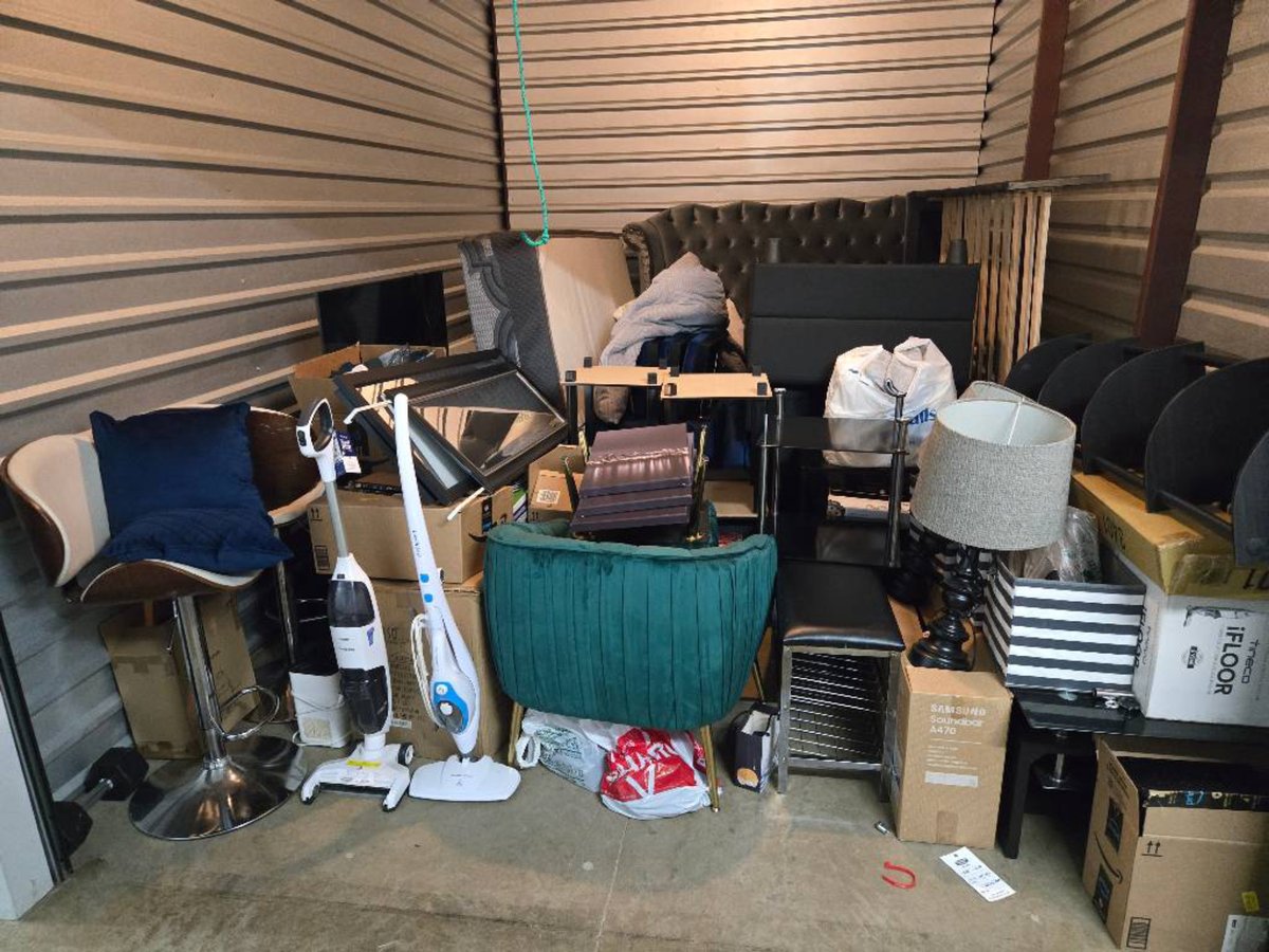 10 x 15 storage unit in Irving, TX