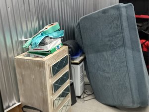 10 x 15 storage unit in Reno, NV