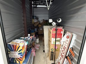 5 x 15 storage unit in Waukesha, WI