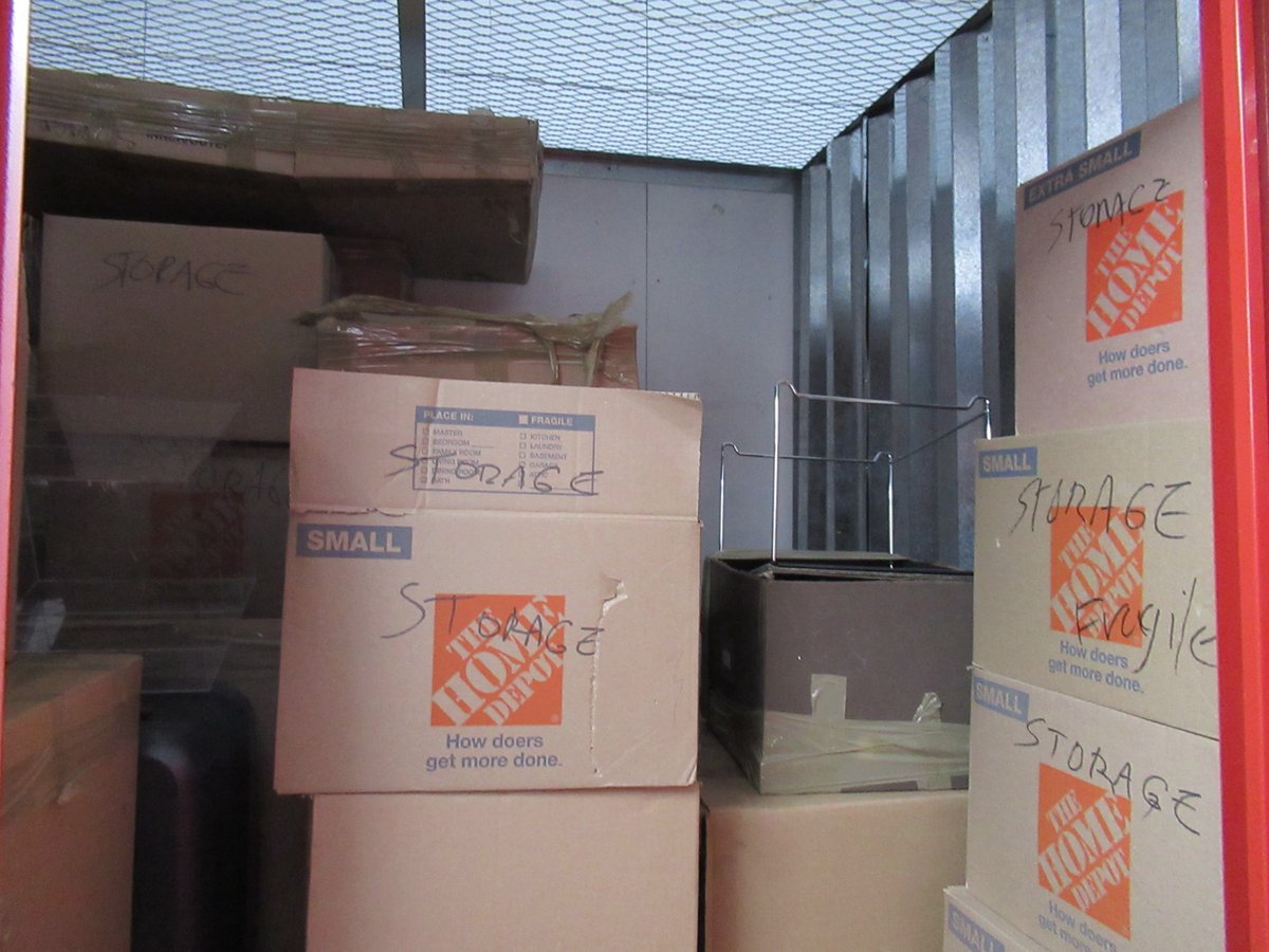 6 x 10 storage unit in New York, NY