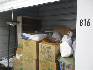 10 x 10 storage unit in Urbandale, IA
