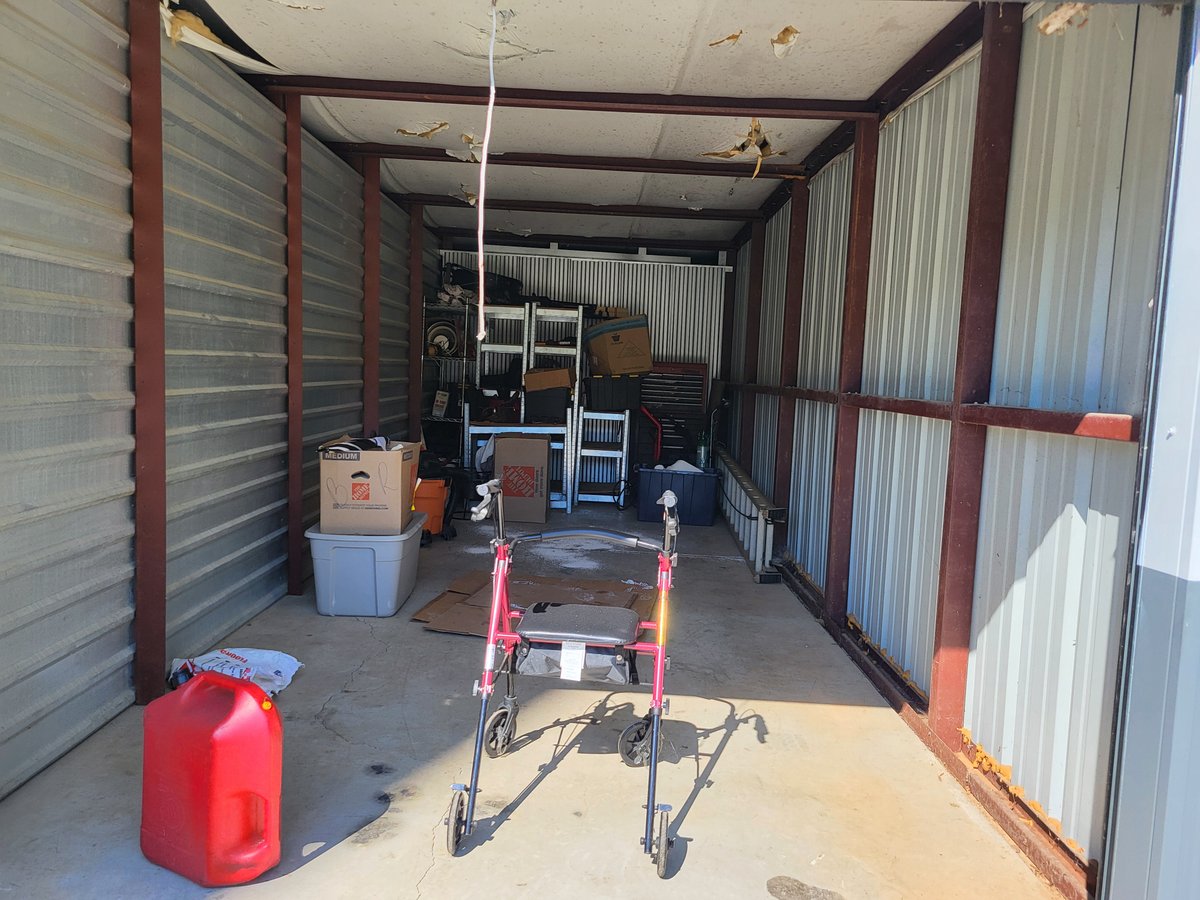 10 x 20 storage unit in Covington, GA