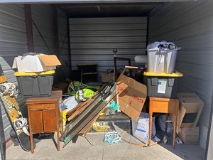 10 x 15 storage unit in Phoenix, OR