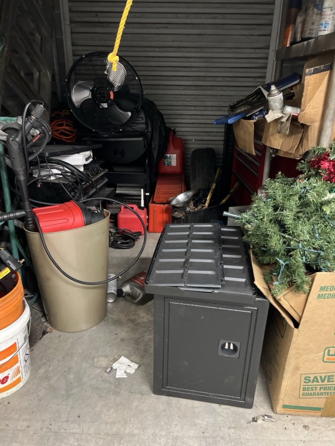 7 x 10 storage unit in Houston, TX