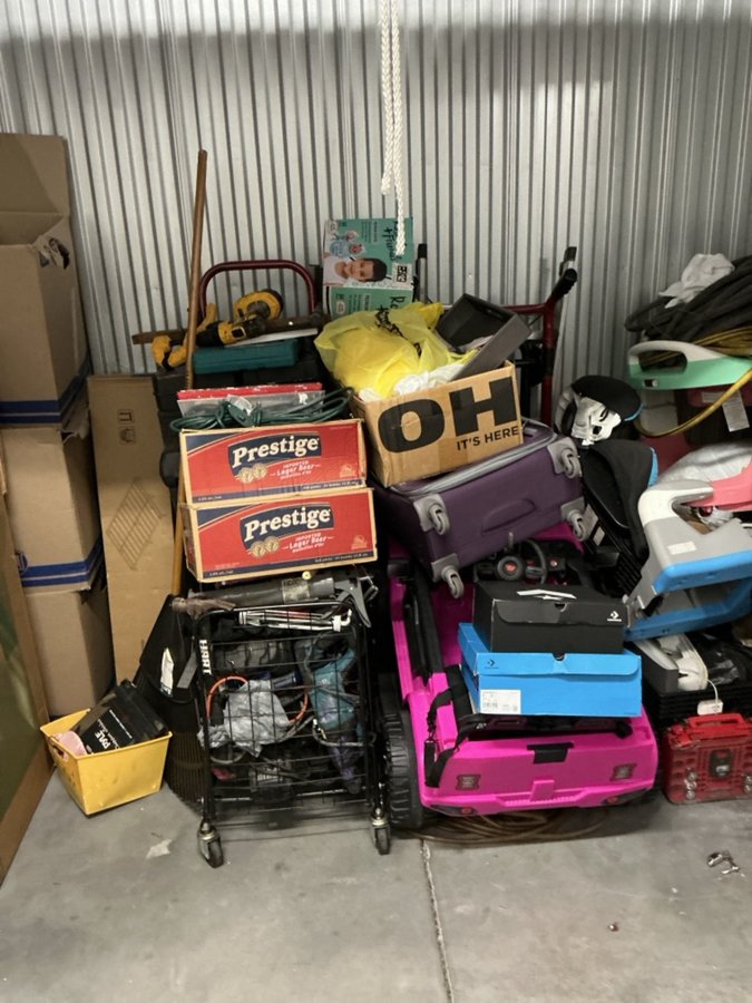 10 x 5 storage unit in Naples, FL
